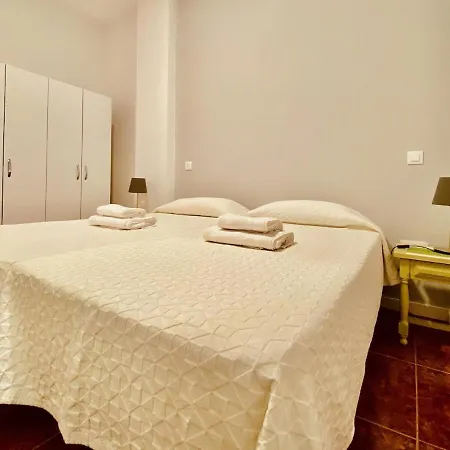 Casa Edison Апартаменты *